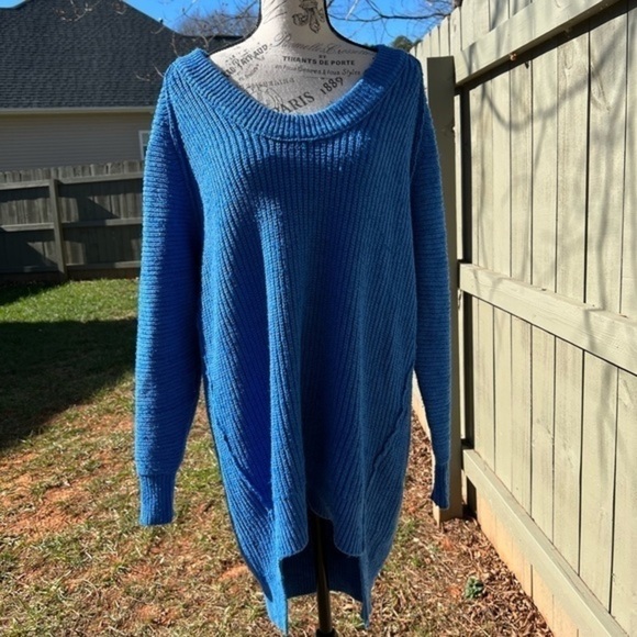 Free People Beautiful Long Sweater - Picture 2 of 14